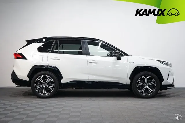 Toyota RAV4 Hybrid 2,5 AWD-i Style / HUD / Nahat / 360-Kamer Image 2