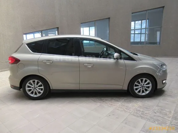 Ford C-Max 1.6 TDCi Titanium Image 3