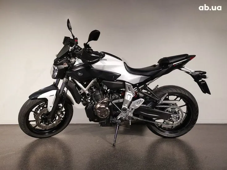 Yamaha MT Image 5